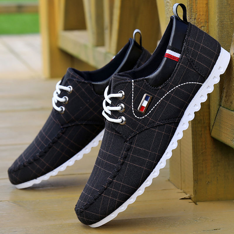 Fall men's shoes, boys shoes, peas shoes, old Beijing cloth shoes.